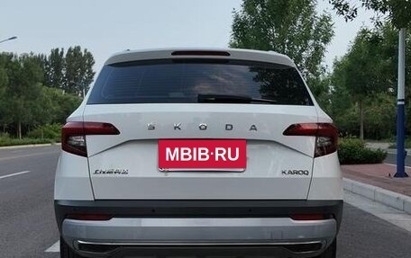 Skoda Karoq I, 2021 год, 1 800 000 рублей, 5 фотография