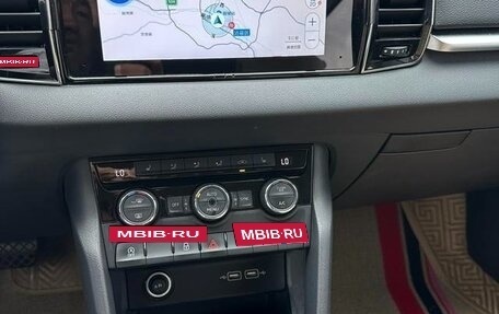 Skoda Karoq I, 2021 год, 1 800 000 рублей, 11 фотография