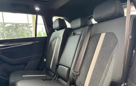 Skoda Kodiaq, 2024 год, 5 400 000 рублей, 19 фотография