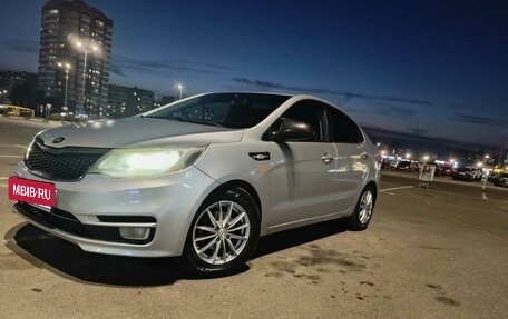 KIA Rio III рестайлинг, 2015 год, 700 000 рублей, 3 фотография