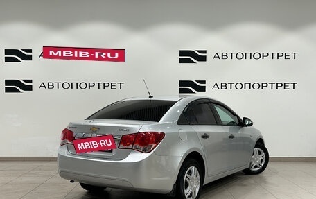 Chevrolet Cruze II, 2010 год, 449 000 рублей, 7 фотография