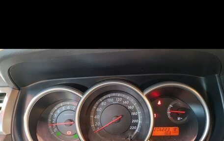 Nissan Tiida, 2010 год, 690 000 рублей, 6 фотография
