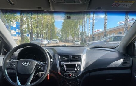 Hyundai Solaris II рестайлинг, 2016 год, 500 000 рублей, 15 фотография
