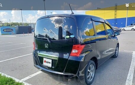 Honda Freed I, 2011 год, 1 085 000 рублей, 4 фотография