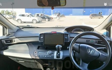 Honda Freed I, 2011 год, 1 085 000 рублей, 8 фотография