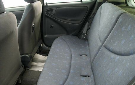 Toyota Vitz, 2001 год, 529 000 рублей, 23 фотография