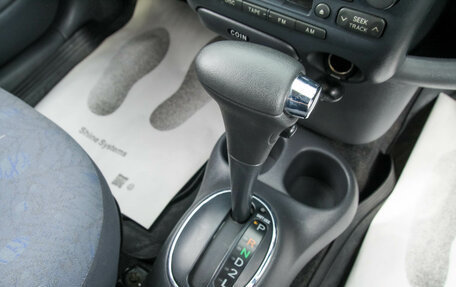 Toyota Vitz, 2001 год, 529 000 рублей, 20 фотография