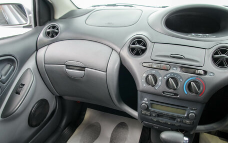 Toyota Vitz, 2001 год, 529 000 рублей, 21 фотография