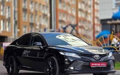 Toyota Camry, 2021 год, 2 800 000 рублей, 1 фотография