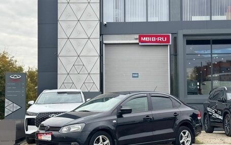 Volkswagen Polo VI (EU Market), 2013 год, 695 000 рублей, 1 фотография