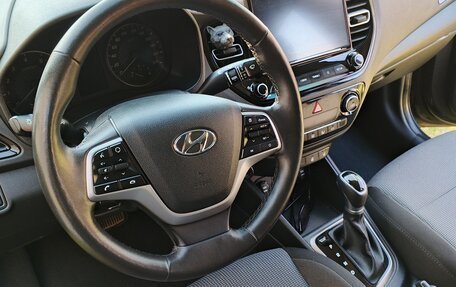Hyundai Solaris II рестайлинг, 2020 год, 1 450 000 рублей, 5 фотография