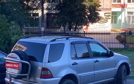 Mercedes-Benz M-Класс, 1998 год, 550 000 рублей, 1 фотография