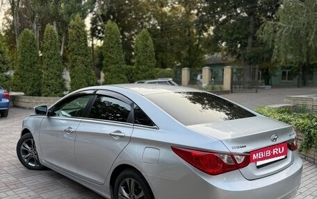 Hyundai Sonata VI, 2011 год, 1 060 000 рублей, 4 фотография