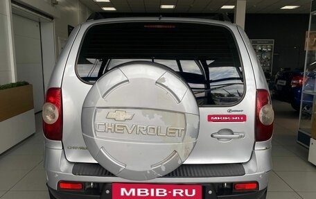 Chevrolet Niva I рестайлинг, 2010 год, 330 000 рублей, 6 фотография