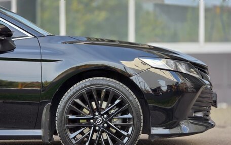 Toyota Camry, 2021 год, 2 800 000 рублей, 7 фотография