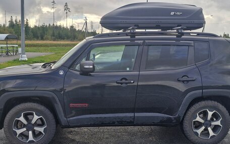 Jeep Renegade I рестайлинг, 2019 год, 2 100 000 рублей, 2 фотография