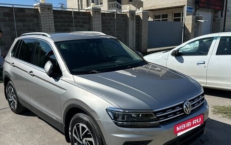 Volkswagen Tiguan II, 2018 год, 2 500 000 рублей, 5 фотография