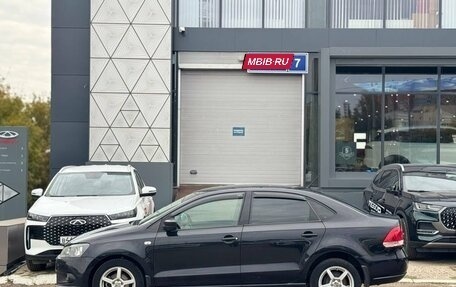 Volkswagen Polo VI (EU Market), 2013 год, 695 000 рублей, 2 фотография