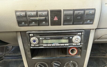 Volkswagen Pointer, 2004 год, 127 000 рублей, 7 фотография