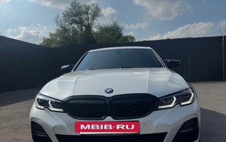 BMW 3 серия, 2019 год, 3 600 000 рублей, 7 фотография