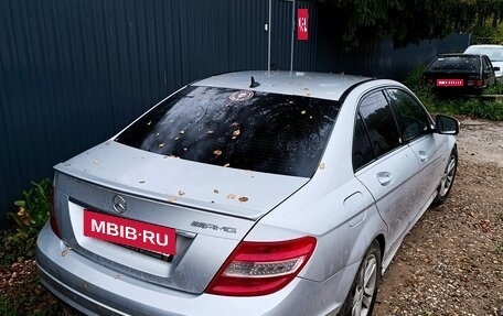 Mercedes-Benz C-Класс, 2007 год, 1 600 000 рублей, 1 фотография