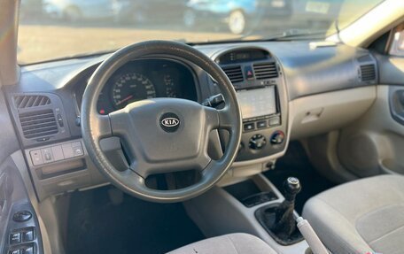 KIA Cerato I, 2005 год, 390 000 рублей, 8 фотография