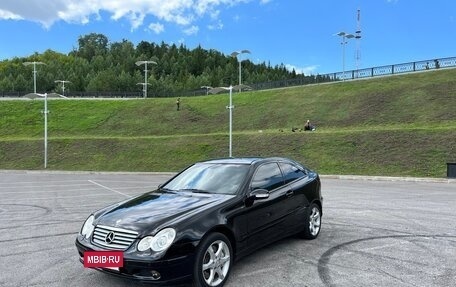 Mercedes-Benz C-Класс, 2003 год, 830 000 рублей, 9 фотография