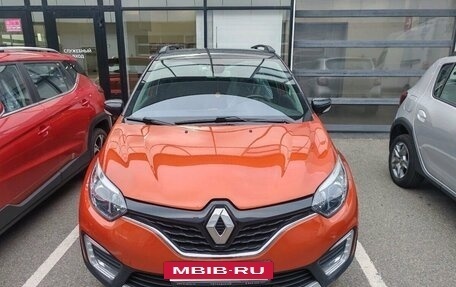Renault Kaptur I рестайлинг, 2018 год, 1 350 000 рублей, 2 фотография
