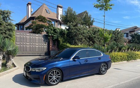 BMW 3 серия, 2019 год, 3 000 000 рублей, 1 фотография