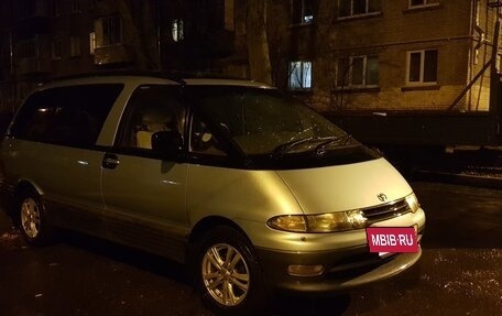 Toyota Estima III рестайлинг -2, 1992 год, 230 000 рублей, 2 фотография
