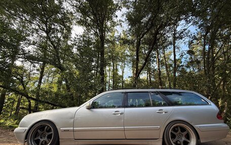 Mercedes-Benz E-Класс, 2000 год, 700 000 рублей, 4 фотография