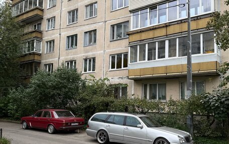 Mercedes-Benz E-Класс, 2000 год, 700 000 рублей, 2 фотография
