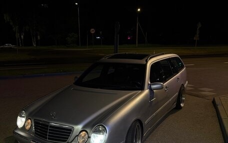 Mercedes-Benz E-Класс, 2000 год, 700 000 рублей, 3 фотография