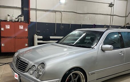Mercedes-Benz E-Класс, 2000 год, 700 000 рублей, 7 фотография