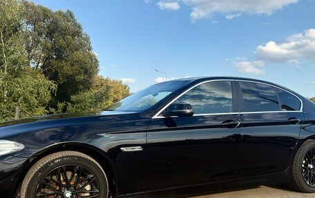 BMW 5 серия, 2015 год, 1 850 000 рублей, 3 фотография