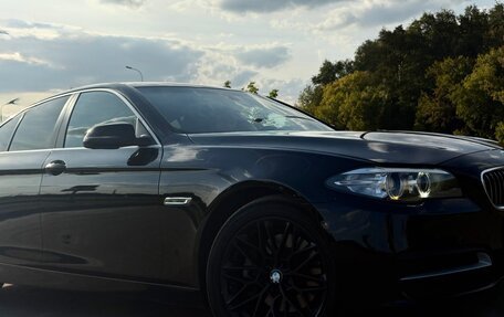 BMW 5 серия, 2015 год, 1 850 000 рублей, 7 фотография