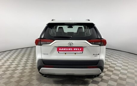 Toyota RAV4, 2025 год, 4 400 000 рублей, 3 фотография