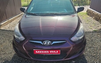 Hyundai Solaris II рестайлинг, 2012 год, 900 000 рублей, 1 фотография