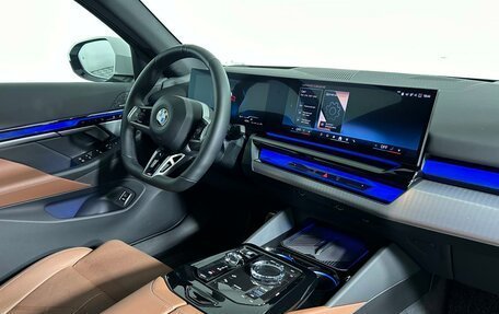 BMW 5 серия, 2023 год, 7 299 000 рублей, 14 фотография