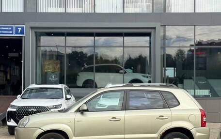 Hyundai Tucson III, 2008 год, 560 000 рублей, 2 фотография