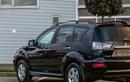 Mitsubishi Outlander III рестайлинг 3, 2011 год, 995 000 рублей, 8 фотография