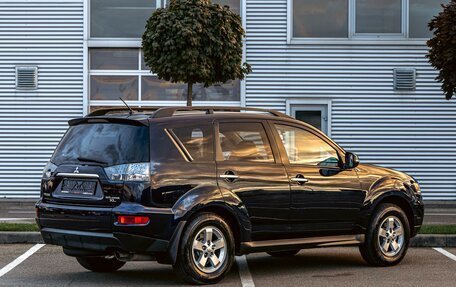 Mitsubishi Outlander III рестайлинг 3, 2011 год, 995 000 рублей, 6 фотография