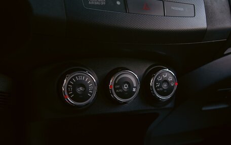 Mitsubishi Outlander III рестайлинг 3, 2011 год, 995 000 рублей, 15 фотография