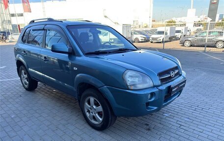 Hyundai Tucson III, 2006 год, 597 000 рублей, 3 фотография