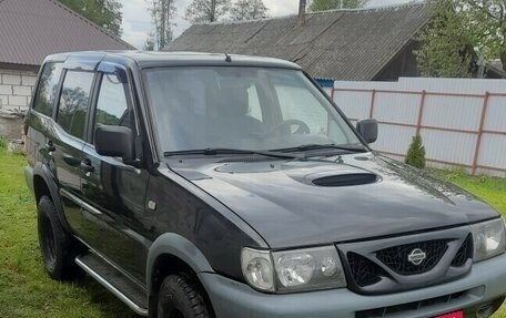 Nissan Terrano II рестайлинг, 2001 год, 670 000 рублей, 2 фотография