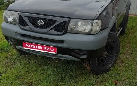 Nissan Terrano II рестайлинг, 2001 год, 670 000 рублей, 7 фотография