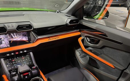 Lamborghini Urus I, 2025 год, 39 900 000 рублей, 11 фотография