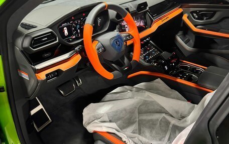 Lamborghini Urus I, 2025 год, 39 900 000 рублей, 17 фотография