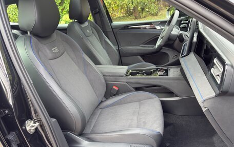 Volkswagen Tiguan, 2025 год, 4 599 000 рублей, 7 фотография