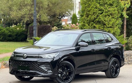 Volkswagen Tiguan, 2025 год, 4 599 000 рублей, 1 фотография